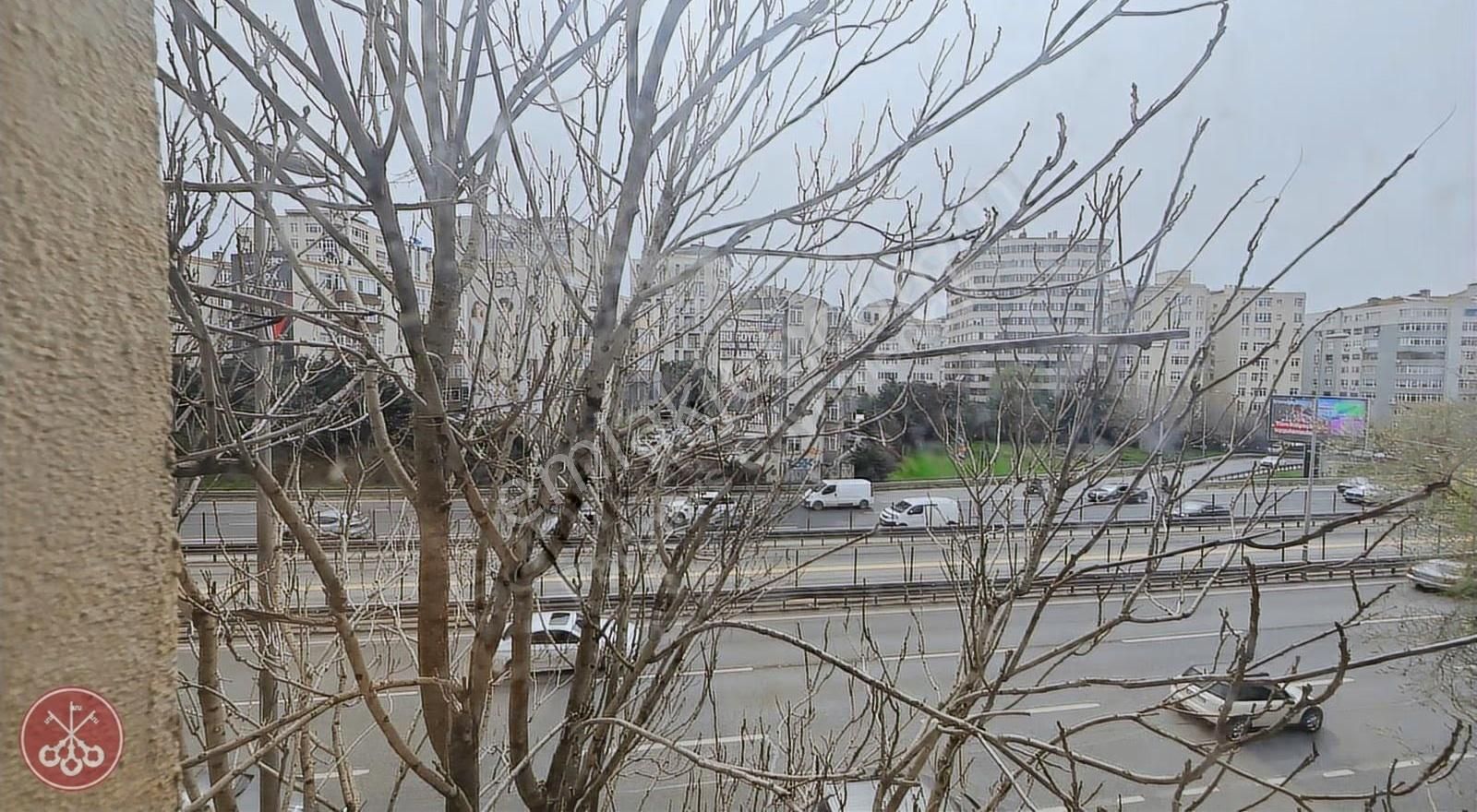 Şişli Esentepe Subay Evlerinde Çevre Yolu Cepheli Köşe Ofis - Görsel 7
