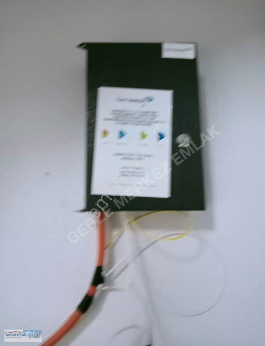 Merkez Emlâk Armağan'dan 2+1 2 .kat Asansörlü Ve İskanlı Daire - Görsel 7