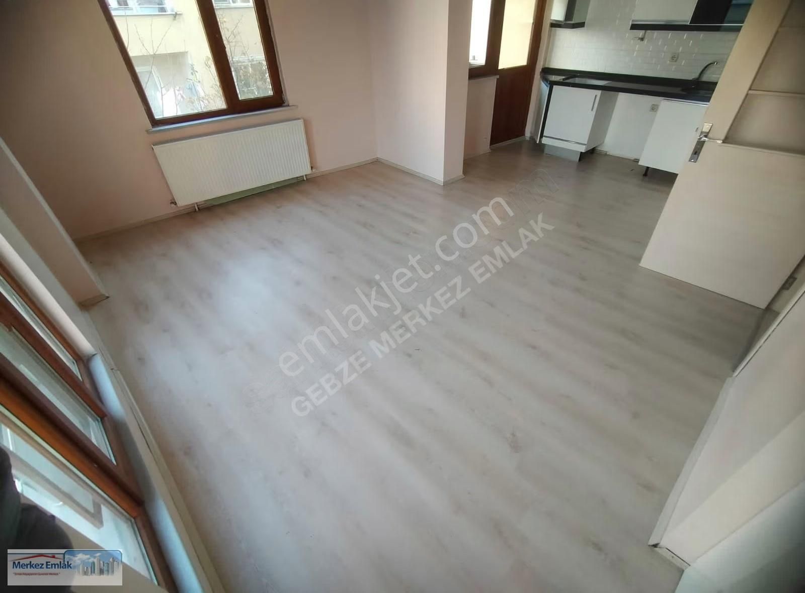 Merkez Emlâk Armağan'dan 2+1 2 .kat Asansörlü Ve İskanlı Daire - Görsel 5