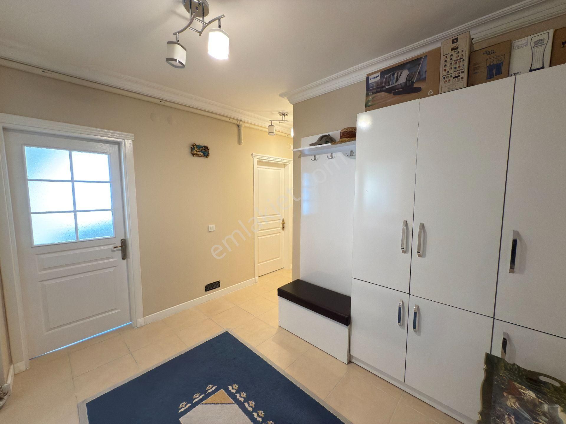 Kuşadası Değirmendere Ahmet Cengiz Sitesi'nde Satılık Temiz Ve Bakımlı 2+1 Daire - Görsel 10