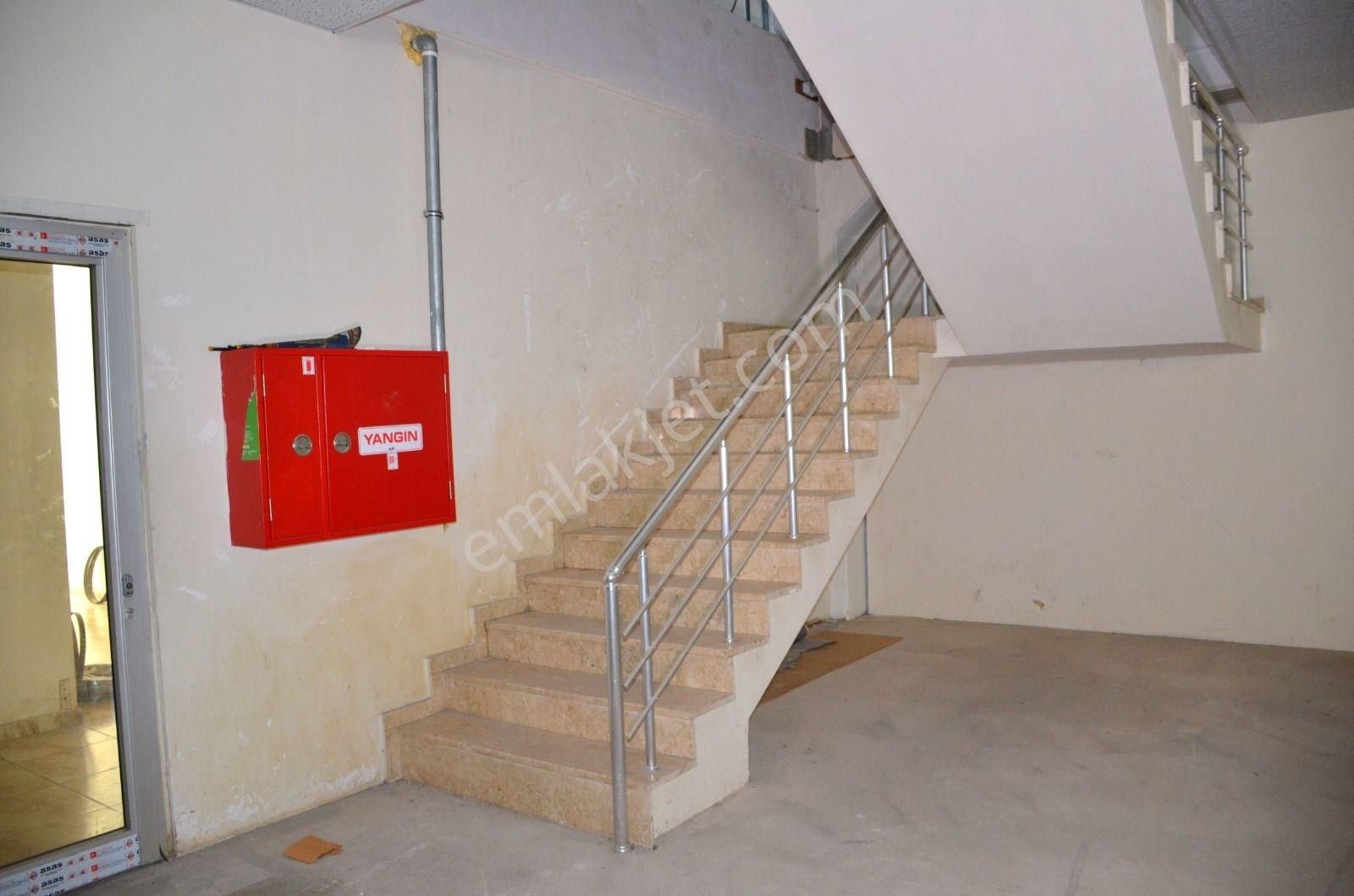 Antalya Döşemealtı Osb 1. Kısım – 2 Katlı, 1000 M² Kiralık Sanayi Dükkanı - Görsel 5