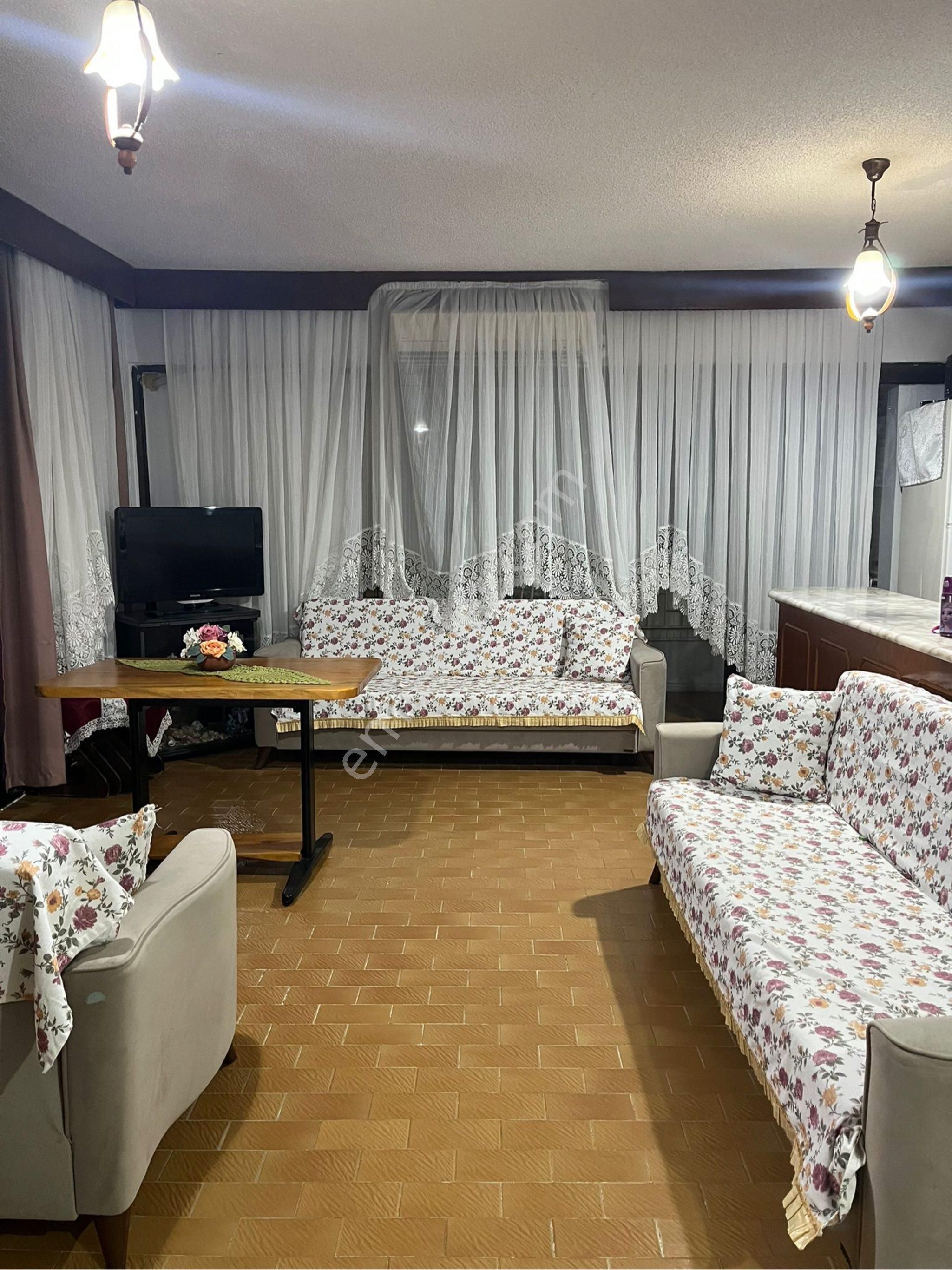 Sahibinden Deniz Manzaralı Esyali Kiralik - Görsel 14