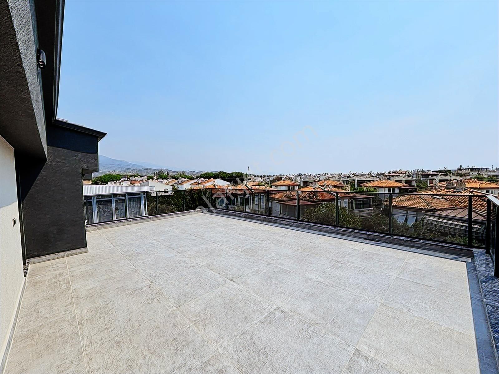 Kerim'den Altınoluk Fener'de Deniz'e 50mt 4+1 Triplex Villa - Görsel 30