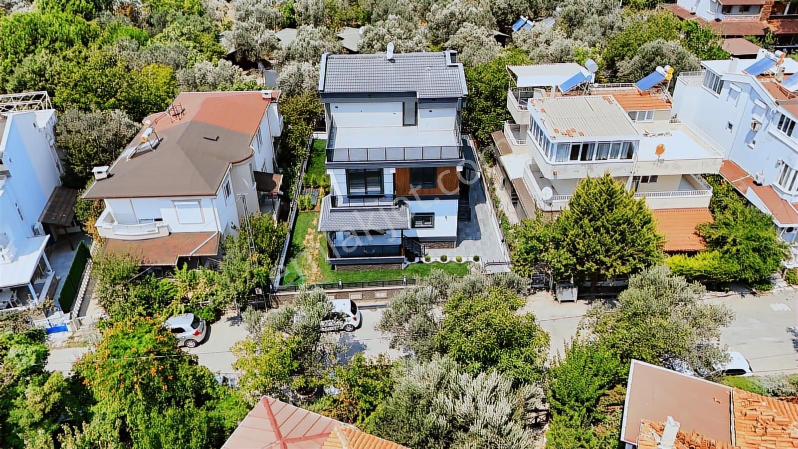 Kerim'den Altınoluk Fener'de Deniz'e 50mt 4+1 Triplex Villa - Görsel 3