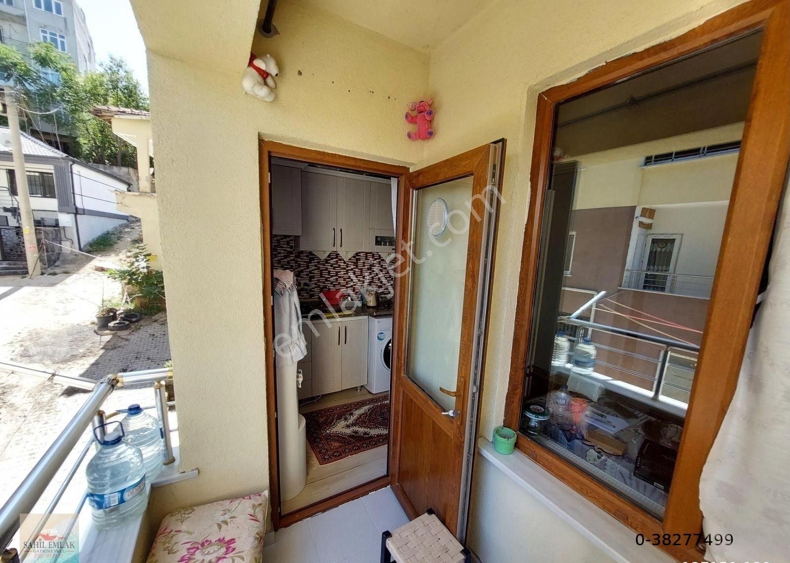 Sahil Emlaktan Satılık 2+1 Satılık Daire Denize Yakın