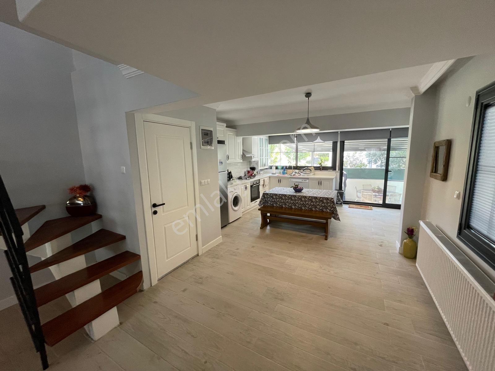 Turyap Çeşme Ilıca'da Kiralık Villa - Görsel 14