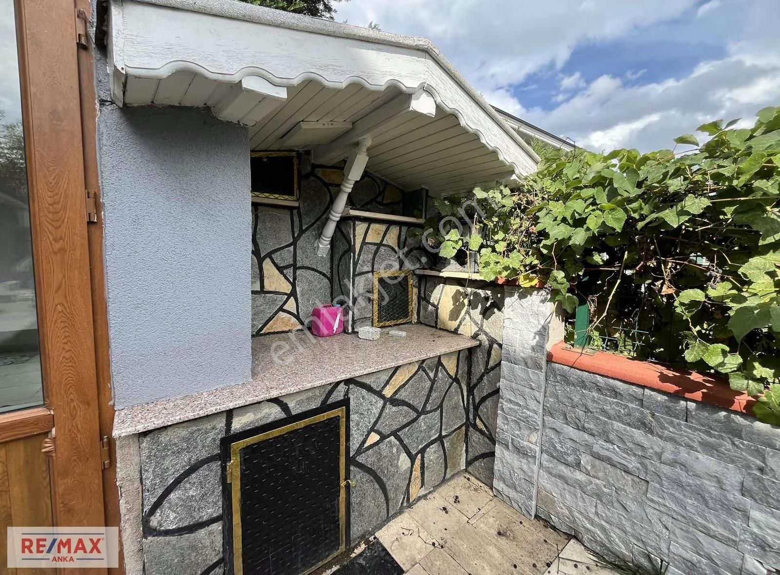 Şile Remax Anka'dan Kumbaba'da 6+2 Geniş Bahçeli Satılık Villa - Görsel 19