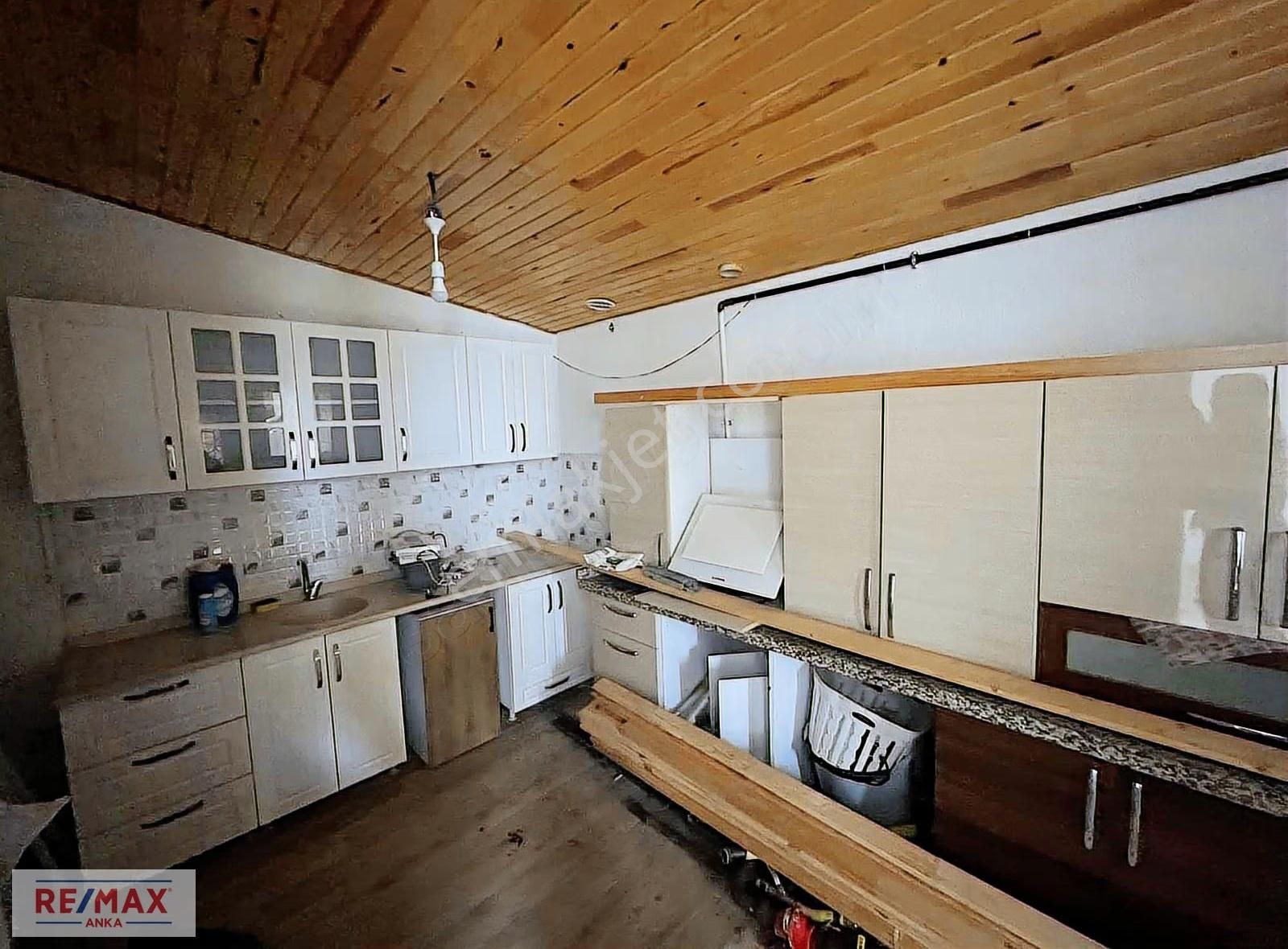 Şile Remax Anka'dan Kumbaba'da 6+2 Geniş Bahçeli Satılık Villa - Görsel 7