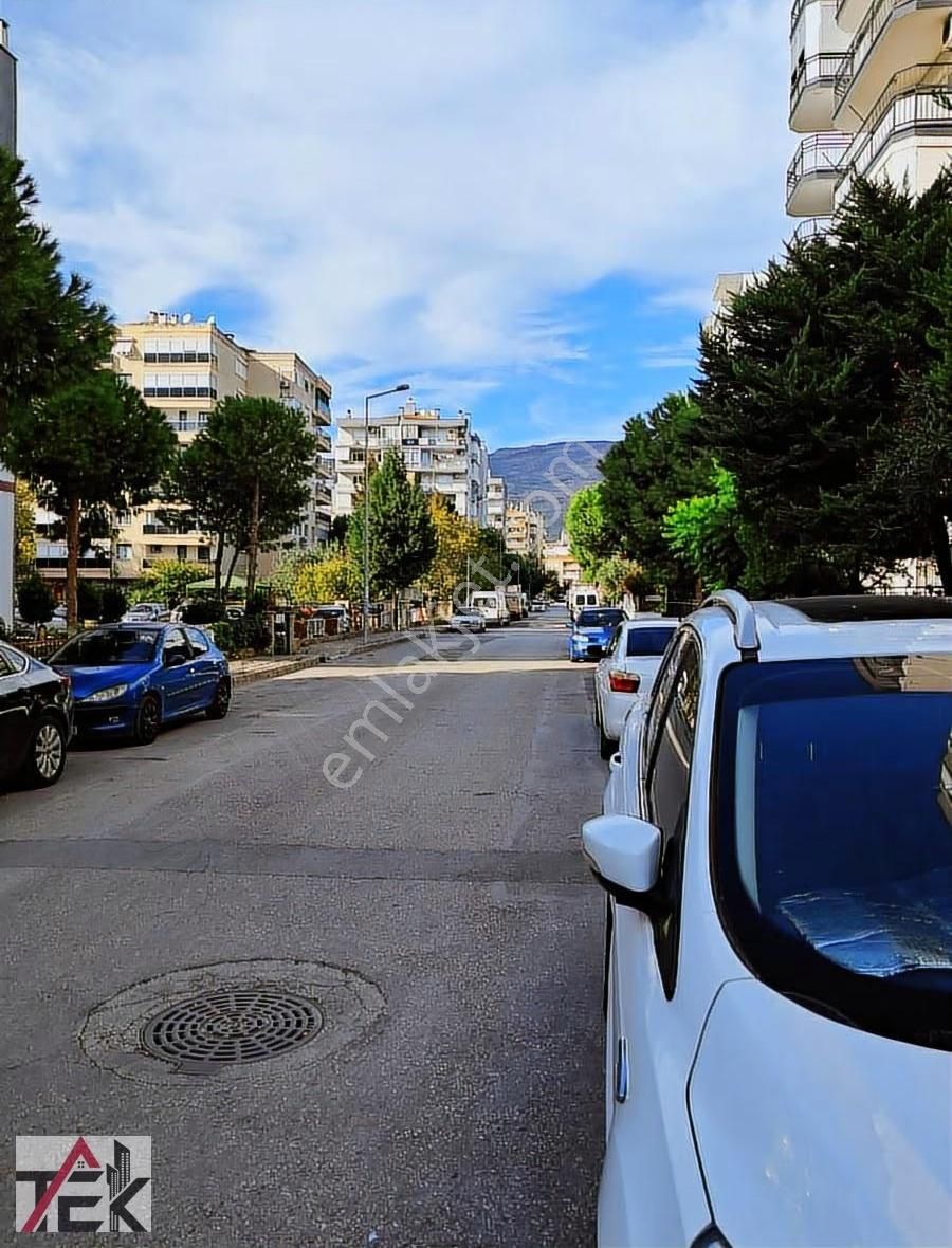 Osmangazi'de Site İçerisinde Yüksek Giriş 3+1 140m2 Satılık - Görsel 6