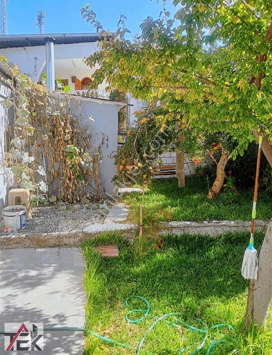 Deniz Manzaralı Merkezi Noktada Geniş Bahçeli 4+1 Dubleks - Görsel 13