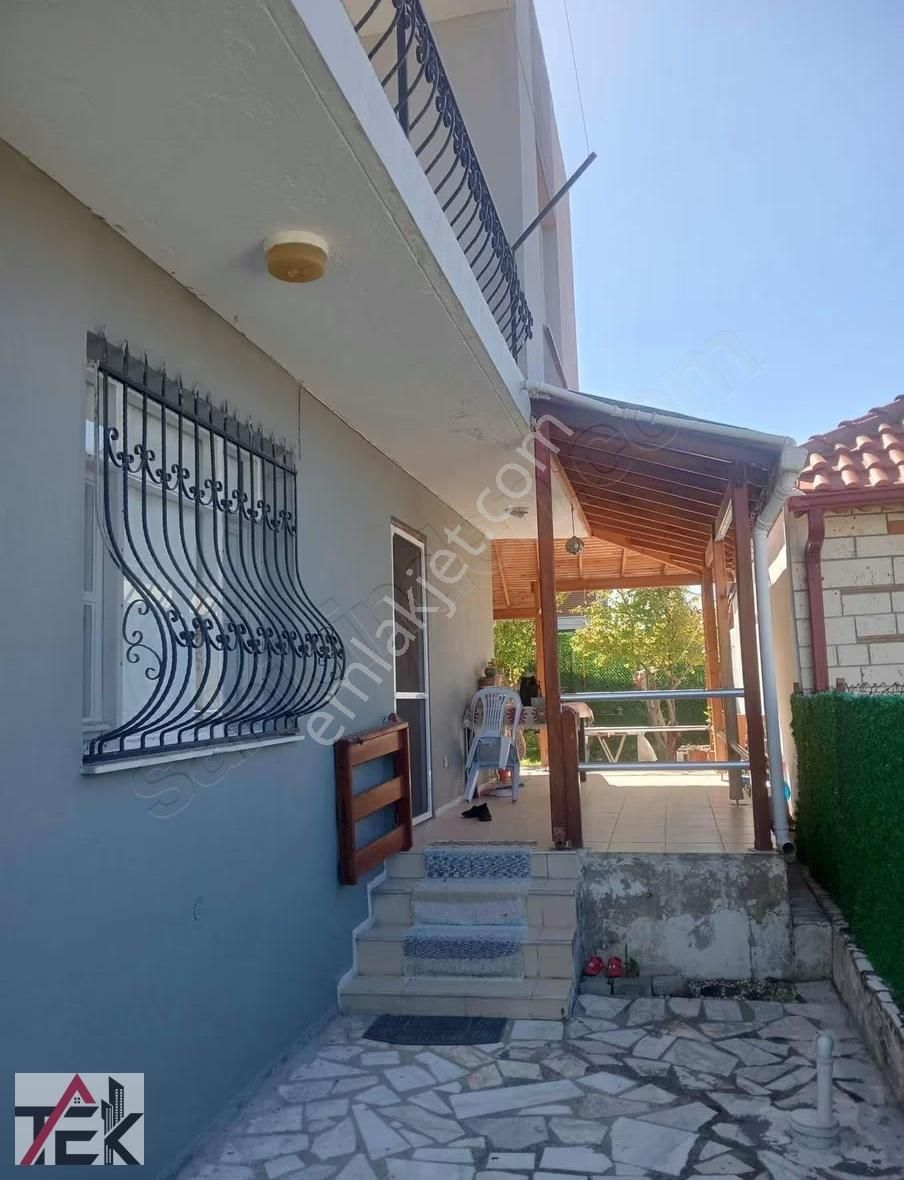 Deniz Manzaralı Merkezi Noktada Geniş Bahçeli 4+1 Dubleks - Görsel 16