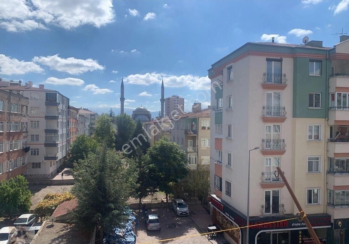 Nil Cd 3+1 G.d. Cepeli Kapalı Garajlı Satılık Daire - Görsel 11