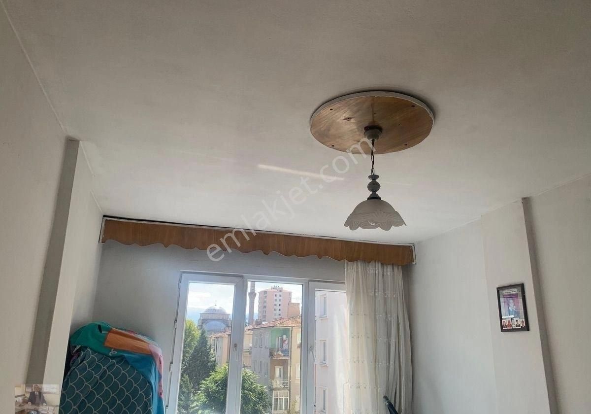 Nil Cd 3+1 G.d. Cepeli Kapalı Garajlı Satılık Daire - Görsel 14