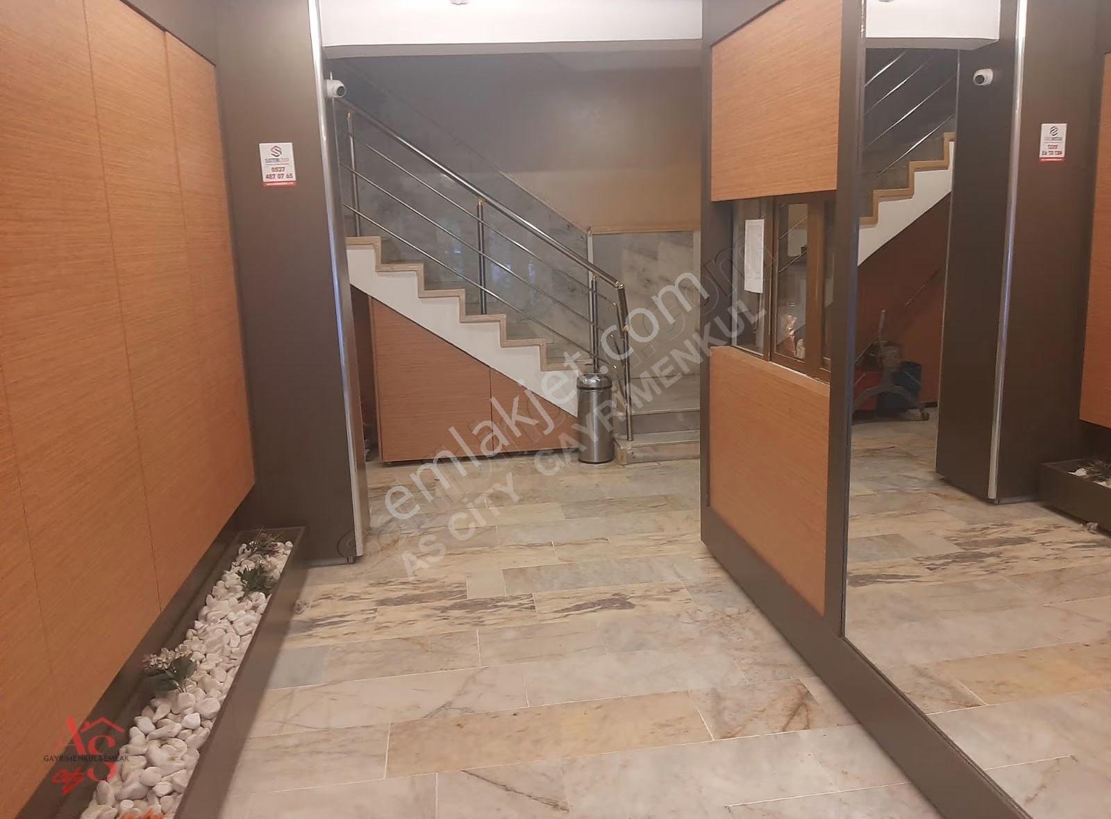 Korutürk Mh. Merkezi Konum 3+1 155m2 Jeotermalli Daire - Görsel 19