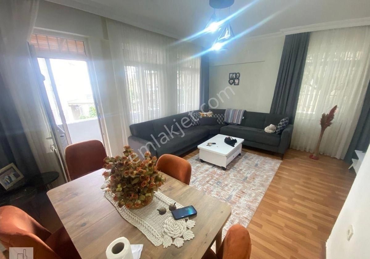Altınoluk Denize 200 Metre 3+1 Komple Yapılı Bahçe Katı Eşyaları İle Satılık Uygun Daire - Görsel 8