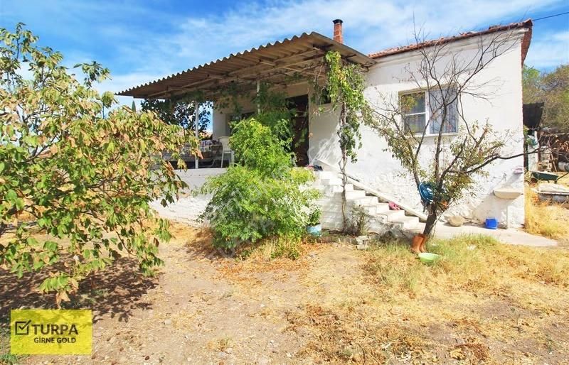 Bergama Gaylan'da 511 M2 Arsalı 2+1 Bakımlı Satılık Müstakil Ev - Görsel 3