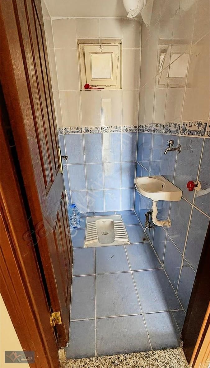 Kanunide Altında Daire Var 3+1+ Kiler + 2 Balkon Asansörlü !!! - Görsel 22