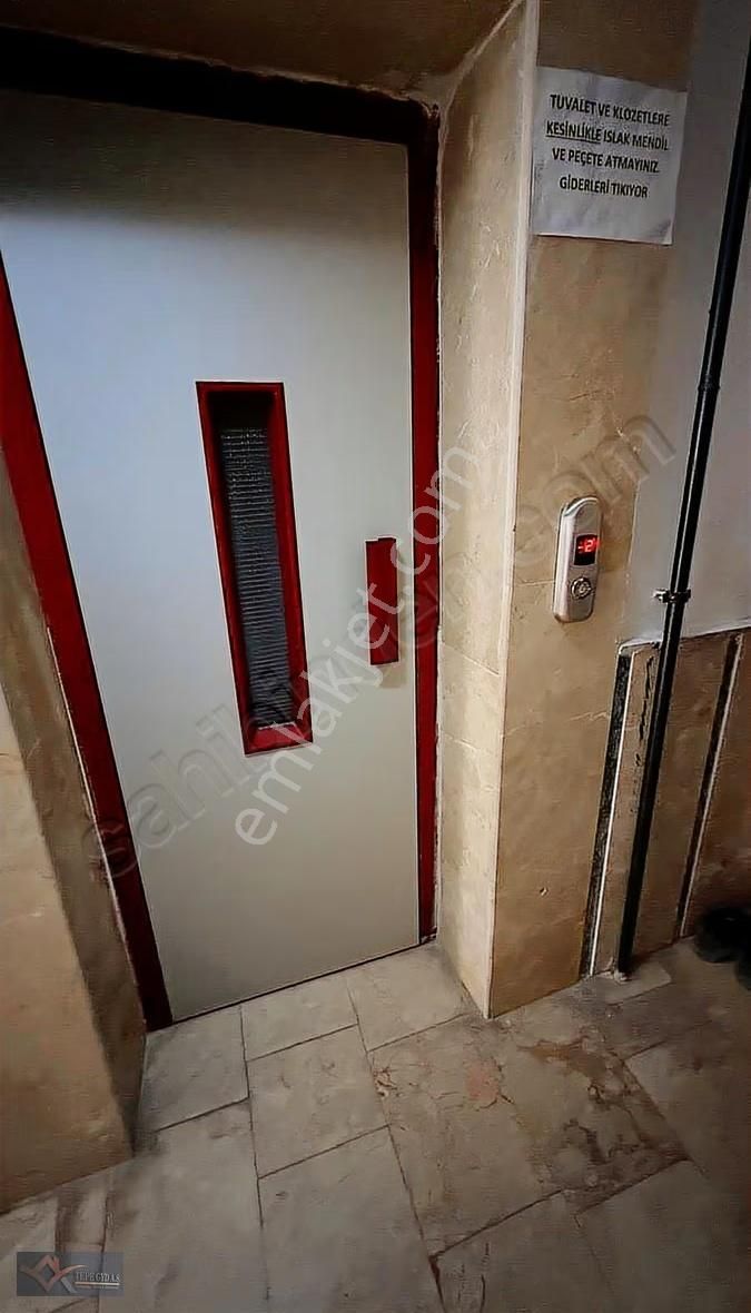 Kanunide Altında Daire Var 3+1+ Kiler + 2 Balkon Asansörlü !!! - Görsel 21
