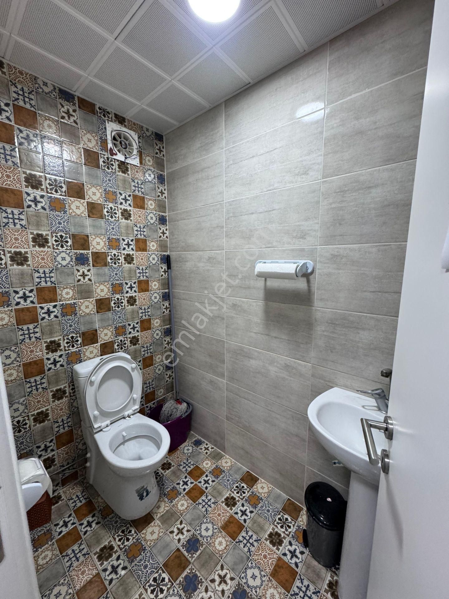 Çorlu'nun En Seçkin İş Merkezi Ballı Business Center'de Satılık 2+1 Ofis..!! - Görsel 13