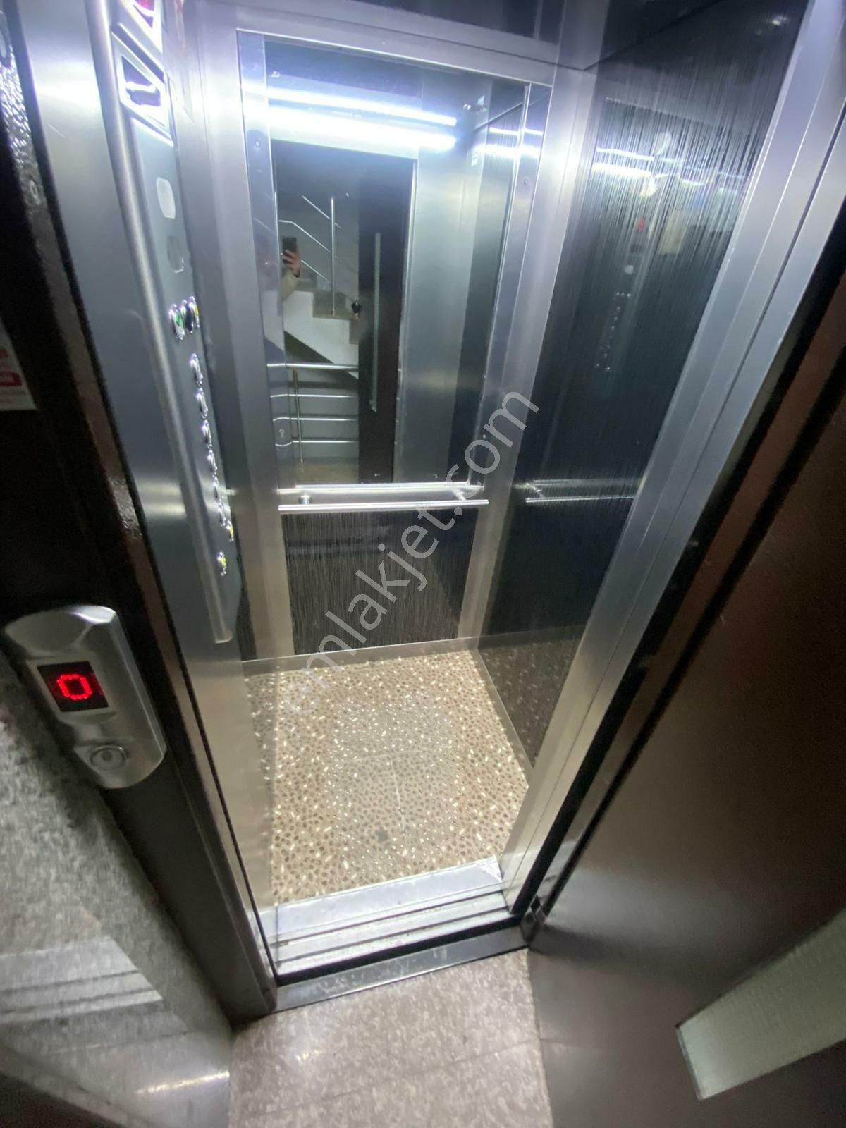 Tekirdağ Çorlu Rumeli Mahallesinde 180m2 Satılık 4+1 Dubleks Daire - Görsel 21