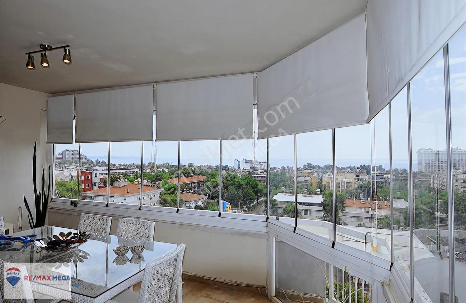Gürsu Mahallesi'nde Deniz Manzaralı, Site İçerisinde 3+1 Daire - Görsel 7