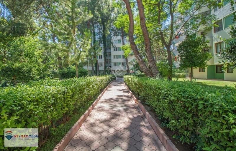 Gürsu Mahallesi'nde Deniz Manzaralı, Site İçerisinde 3+1 Daire