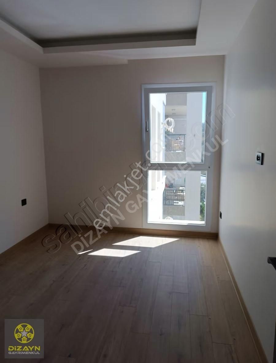 Kuşadası Ege Mahallesinde 3+1 Satılık Lüks Geniş Daire - Görsel 20