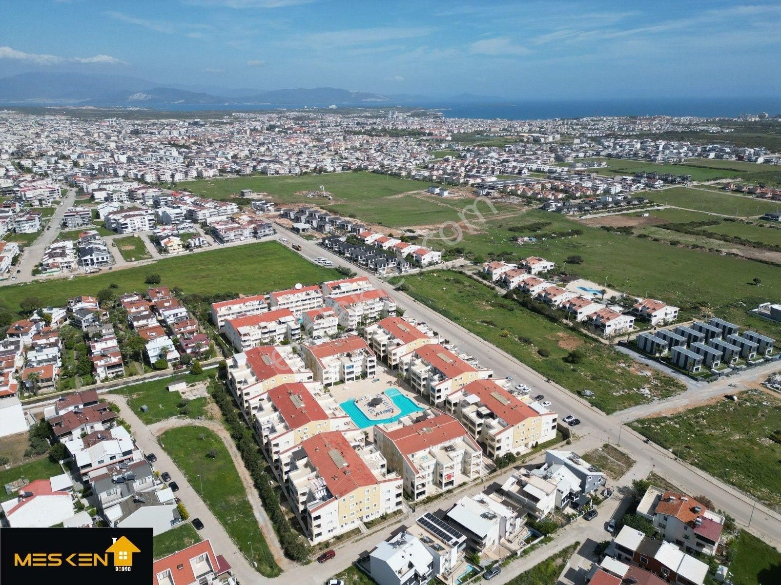 Didim Efeler Mah.'de 24 Saat Güvenlikli Sitede, Çok Geniş 2+1 Daire - Görsel 35