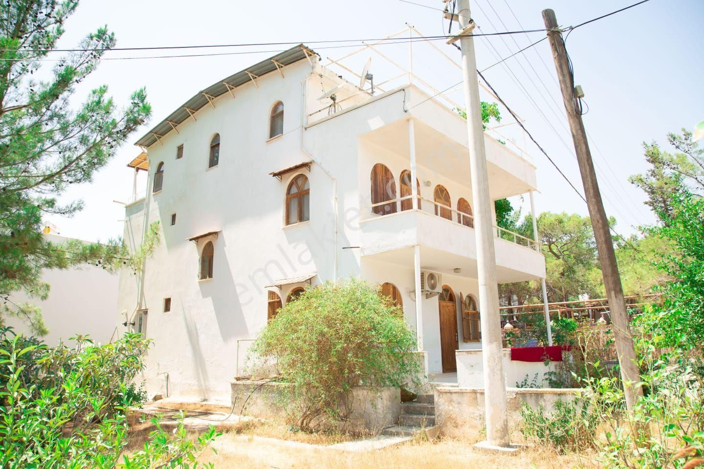 Lemas Emlak : Büyükeceli Denize 150 Metre Satılık Villa - Görsel 2