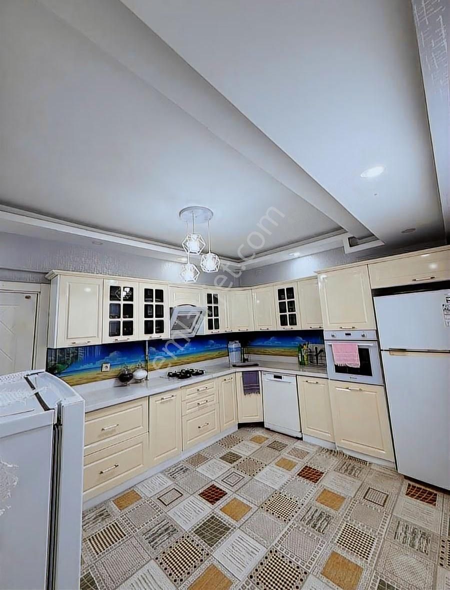 Doğukent 2'35 Cadede Galeri Gelinlik Üstü 3+1 Satılık Daire - Görsel 19