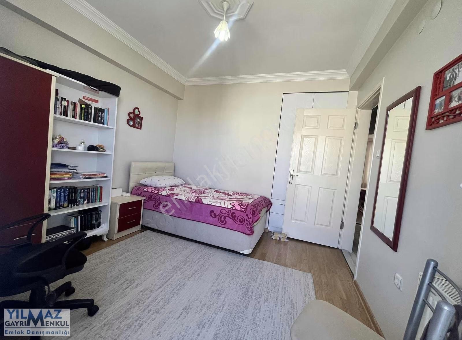 Bahçeli 372 M² Arsa İçinde 4+1 Satılık Tripleks - Görsel 33