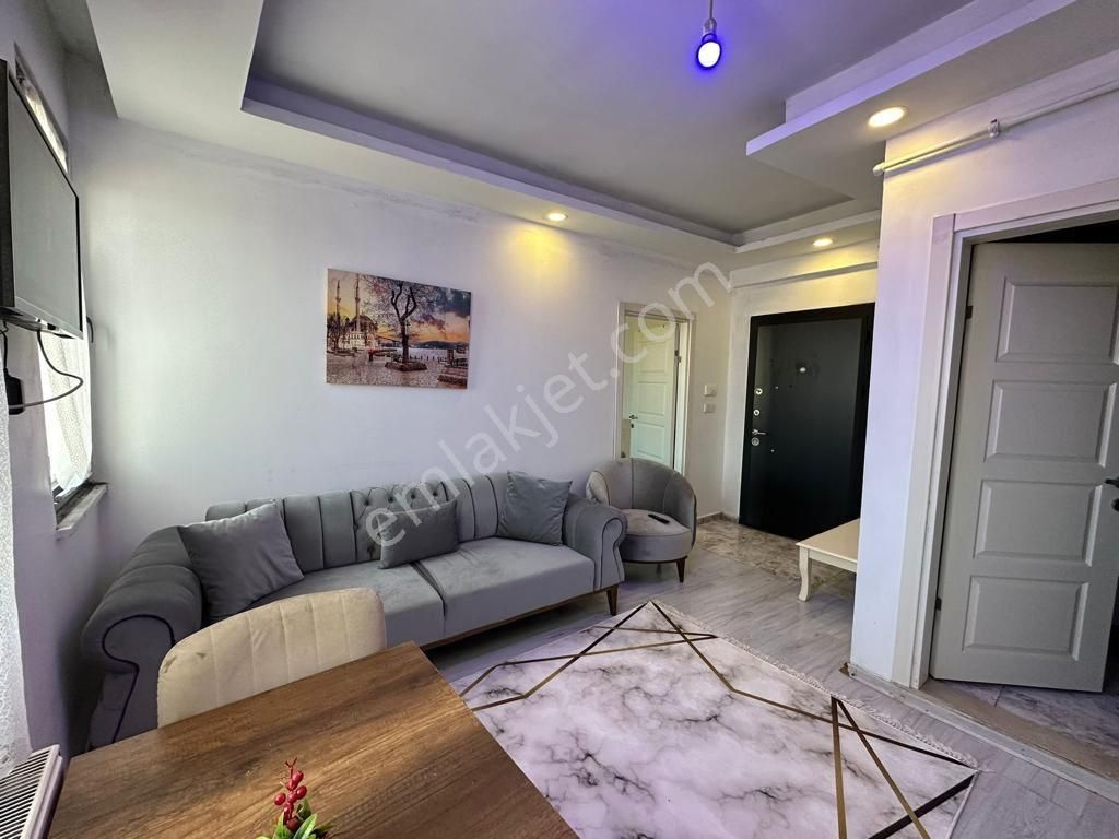 Eşyalı+cadde Üzeri-mecidiyeköy Meydan 10dk Arakat-düz Ayak 1+1 - Görsel 2