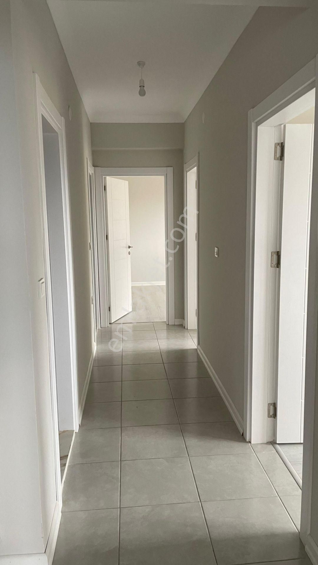 Küçükler Gayrimenkulden Karşıyaka Da Satılık Daire - Görsel 7