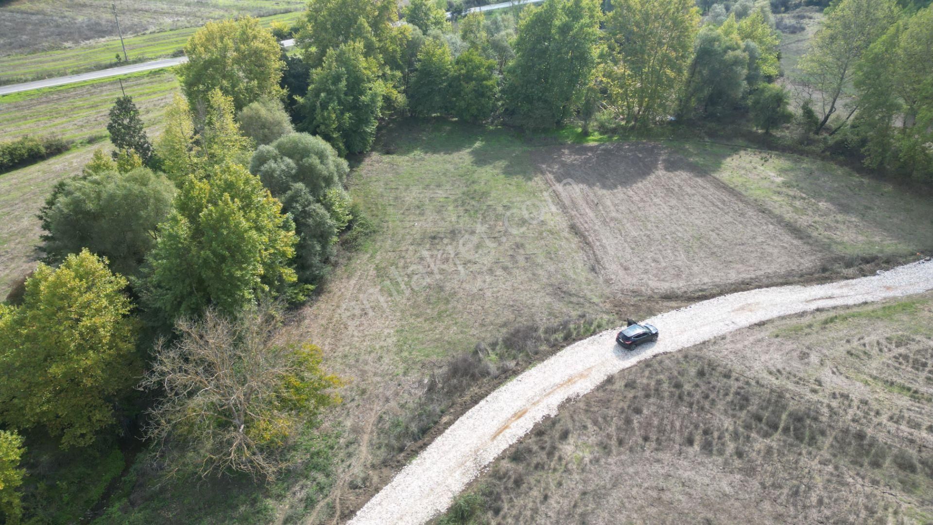 Kocaeli Karamürsel Kızderbent 1.193 M² Dere Kenarı Satılık Tarla - Görsel 8