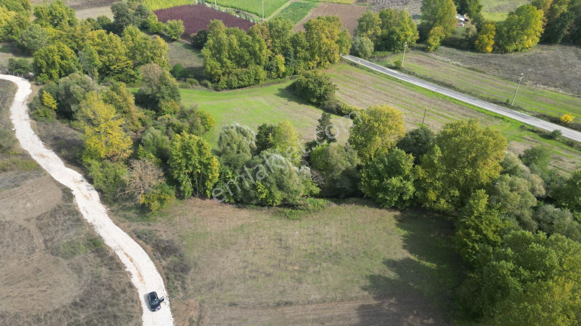 Kocaeli Karamürsel Kızderbent 1.193 M² Dere Kenarı Satılık Tarla - Görsel 5