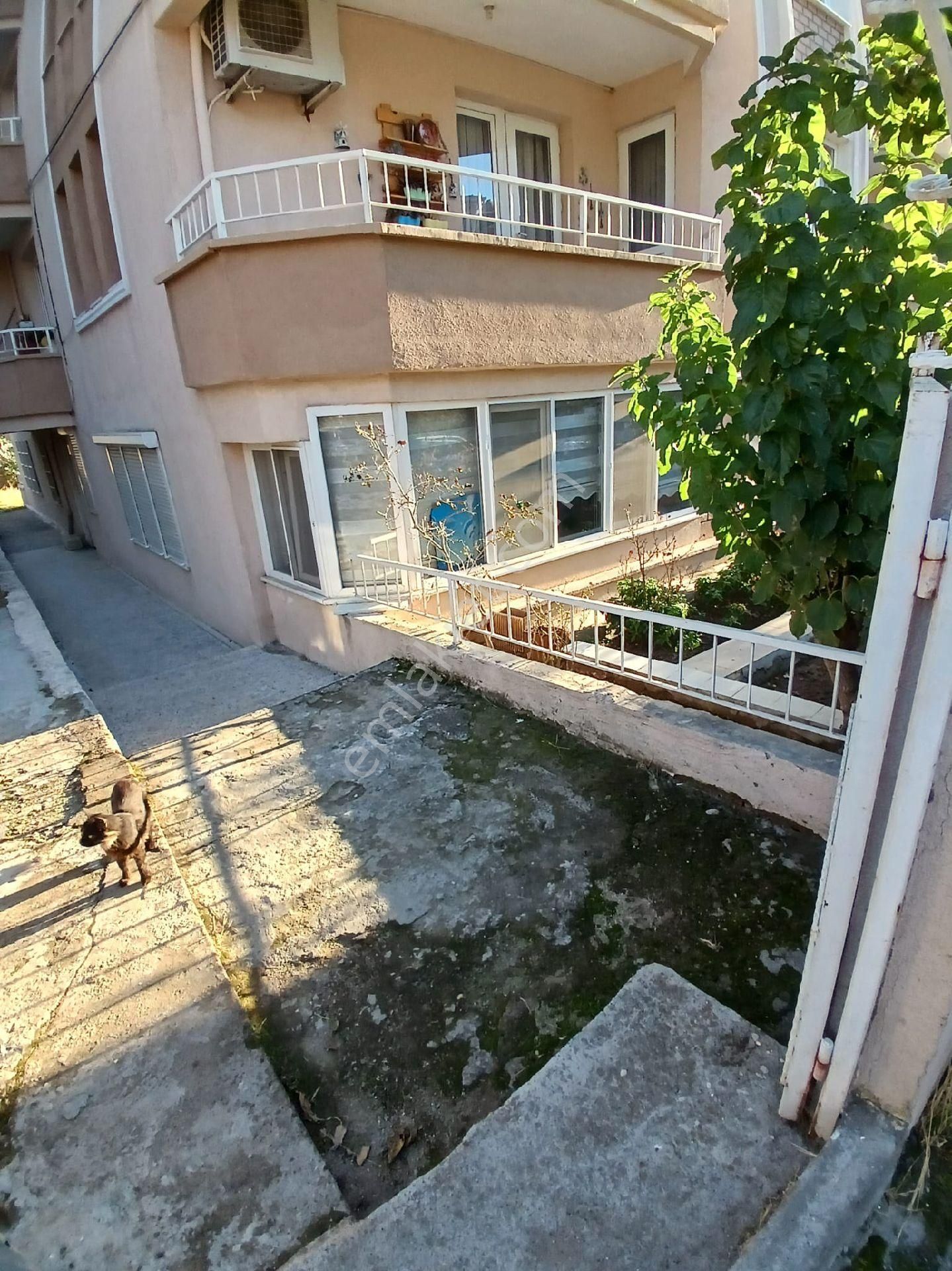 Ayvalık Eski Garaj Akasında Müstakil Tadında 2+1 Daire - Görsel 32