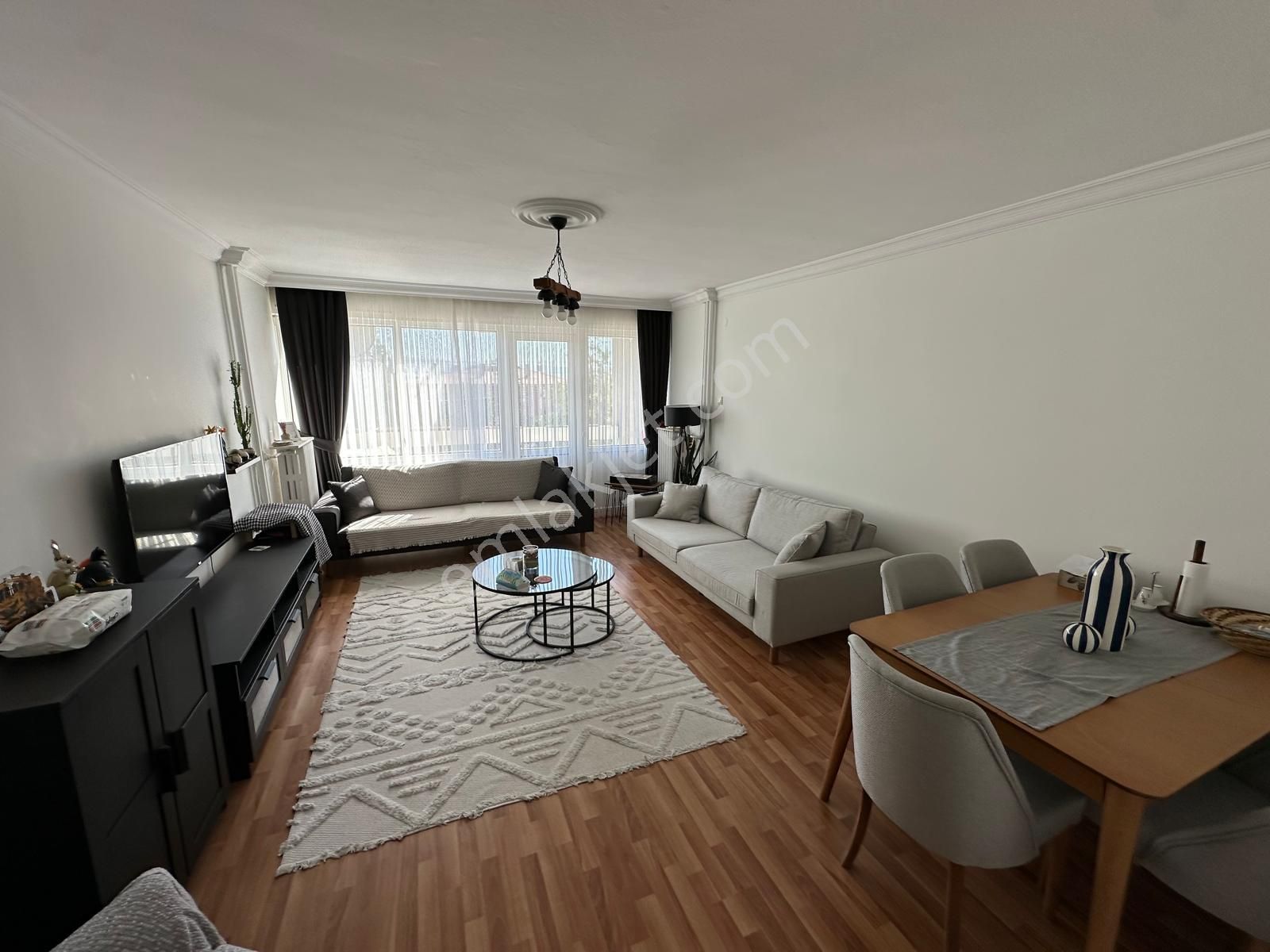 Yenimahalle Merkezde Kordonboyu Cad.üzerisite İçerisinde 2+1 Katta Dublex - Görsel 2