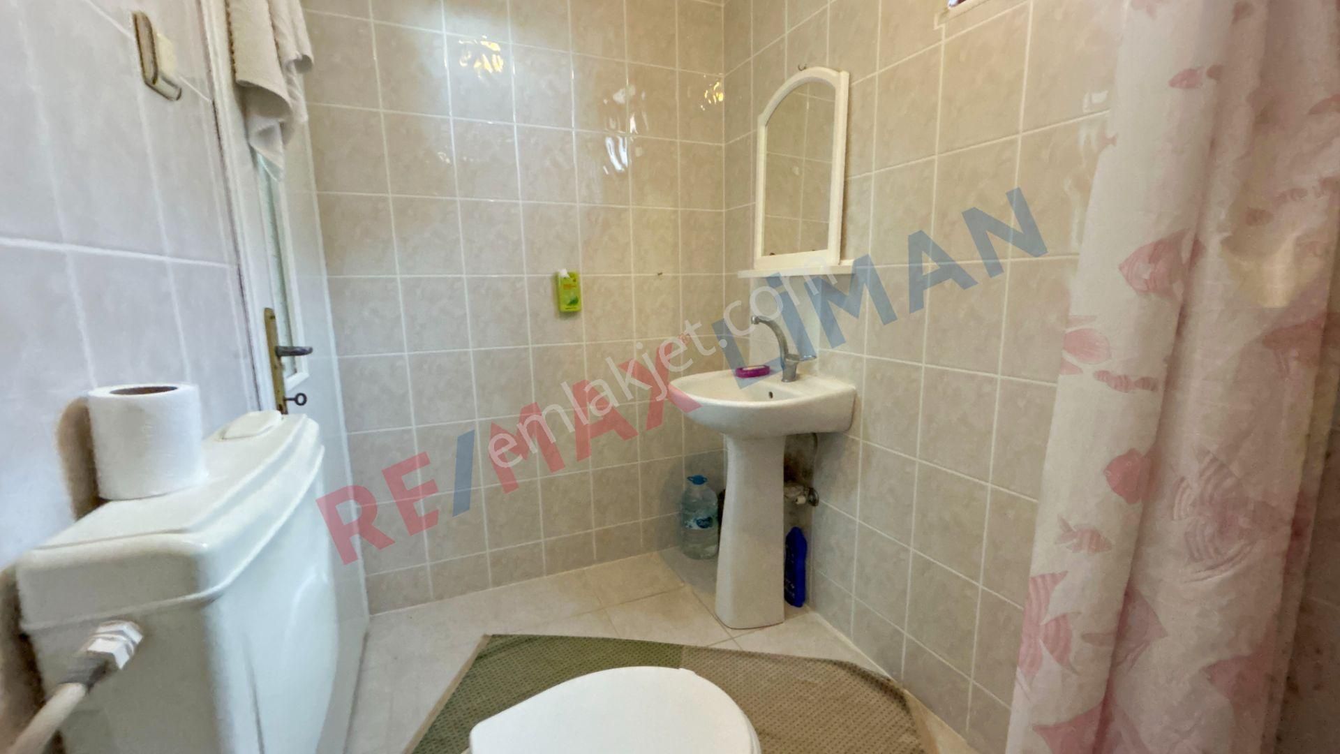 Altınoluk Narlı`da Deniz'e Yakın Satılık 4+1 Tripleks Villa - Görsel 26