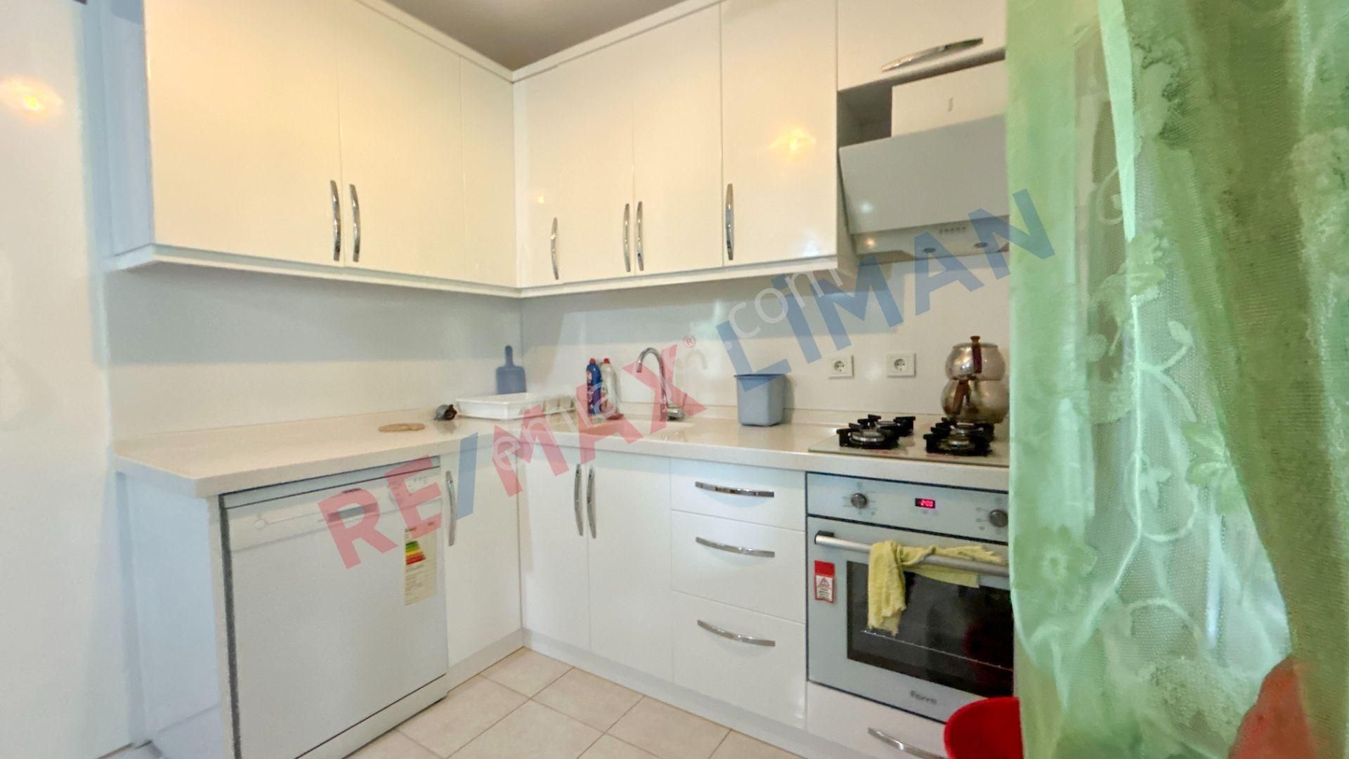 Altınoluk Narlı`da Deniz'e Yakın Satılık 4+1 Tripleks Villa - Görsel 32