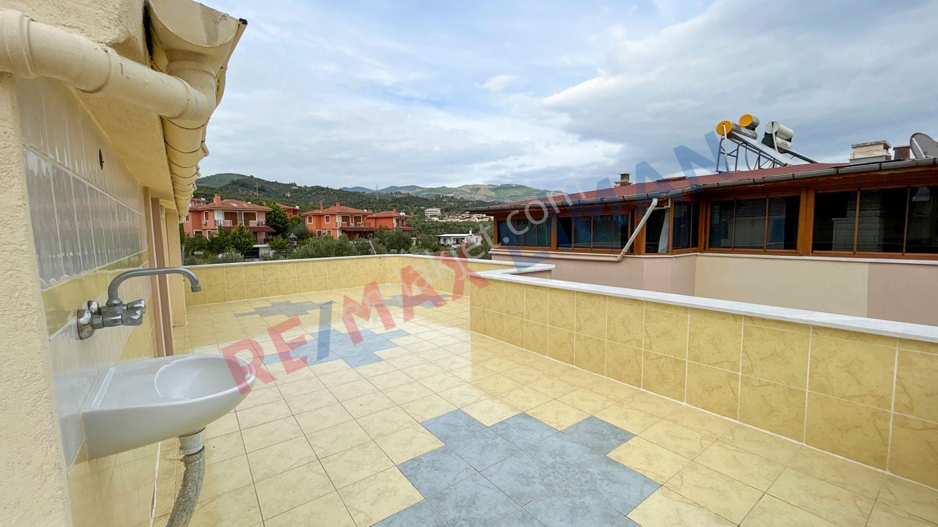 Altınoluk Narlı`da Deniz'e Yakın Satılık 4+1 Tripleks Villa - Görsel 20