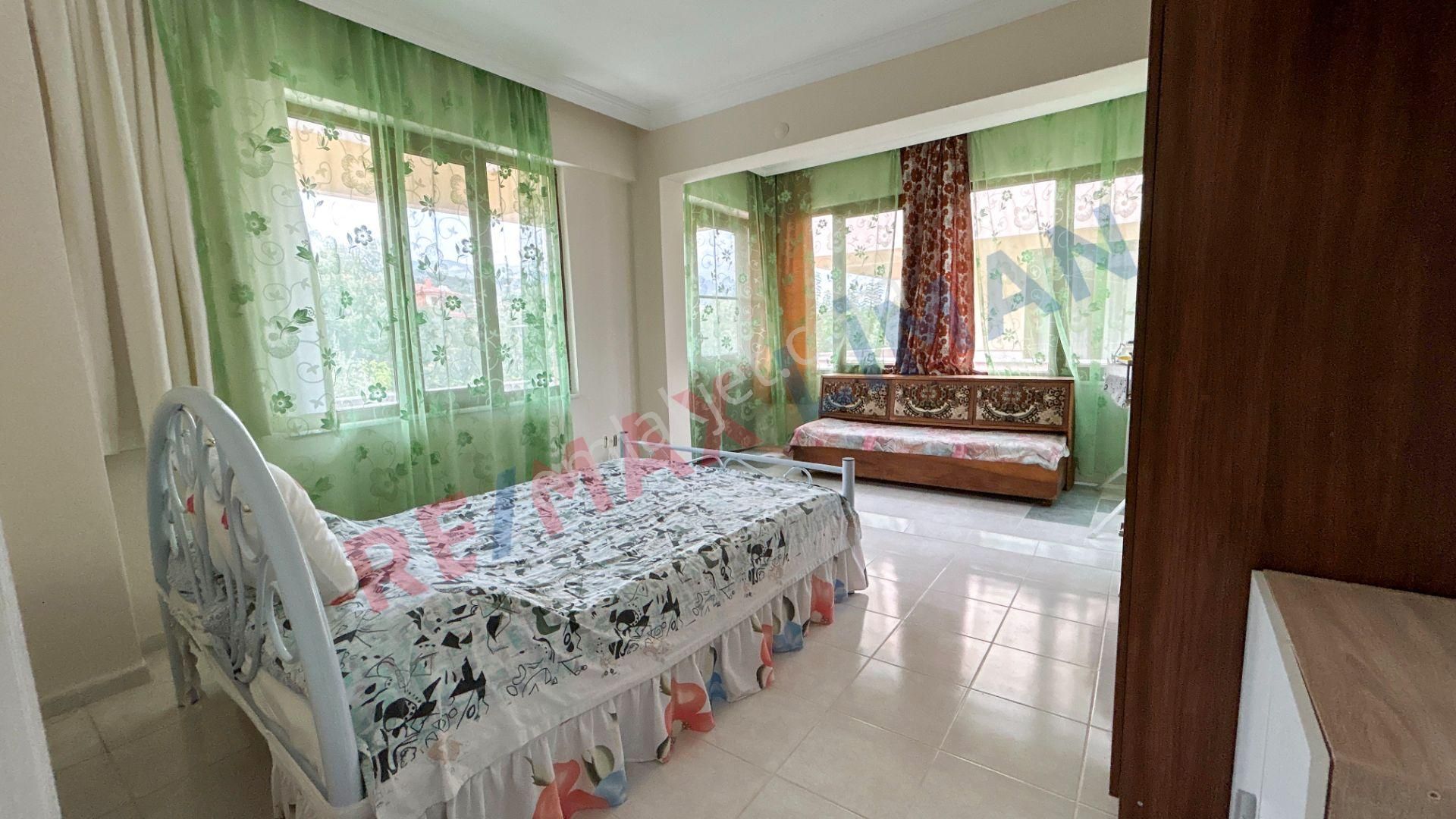 Altınoluk Narlı`da Deniz'e Yakın Satılık 4+1 Tripleks Villa - Görsel 12