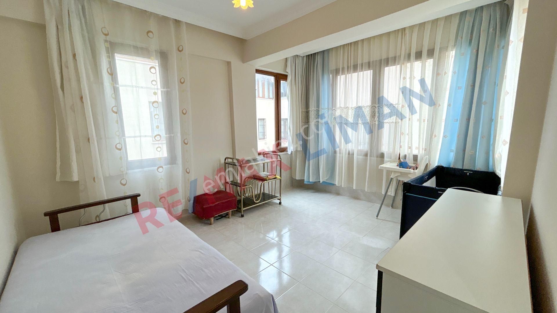 Altınoluk Narlı`da Deniz'e Yakın Satılık 4+1 Tripleks Villa - Görsel 22