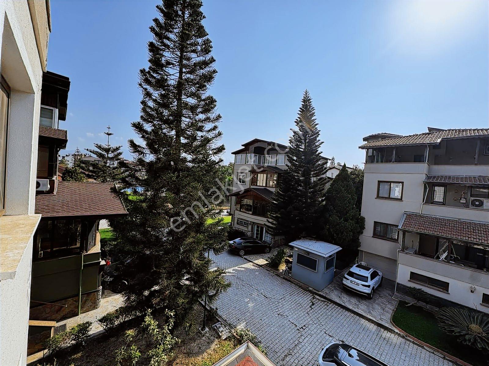 Prestijin Adresi Sezer Sitesi'nde Satılık Villa - Görsel 19