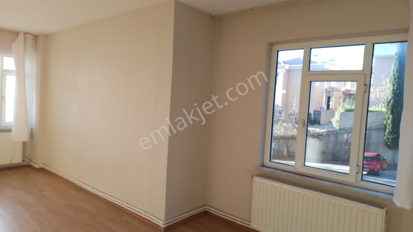 Gemlik Cumhuriyet Mah.de Kiralık Daire 3+1 Deniz Manzaralı Arakat Asansörlü Kombili - Görsel 5