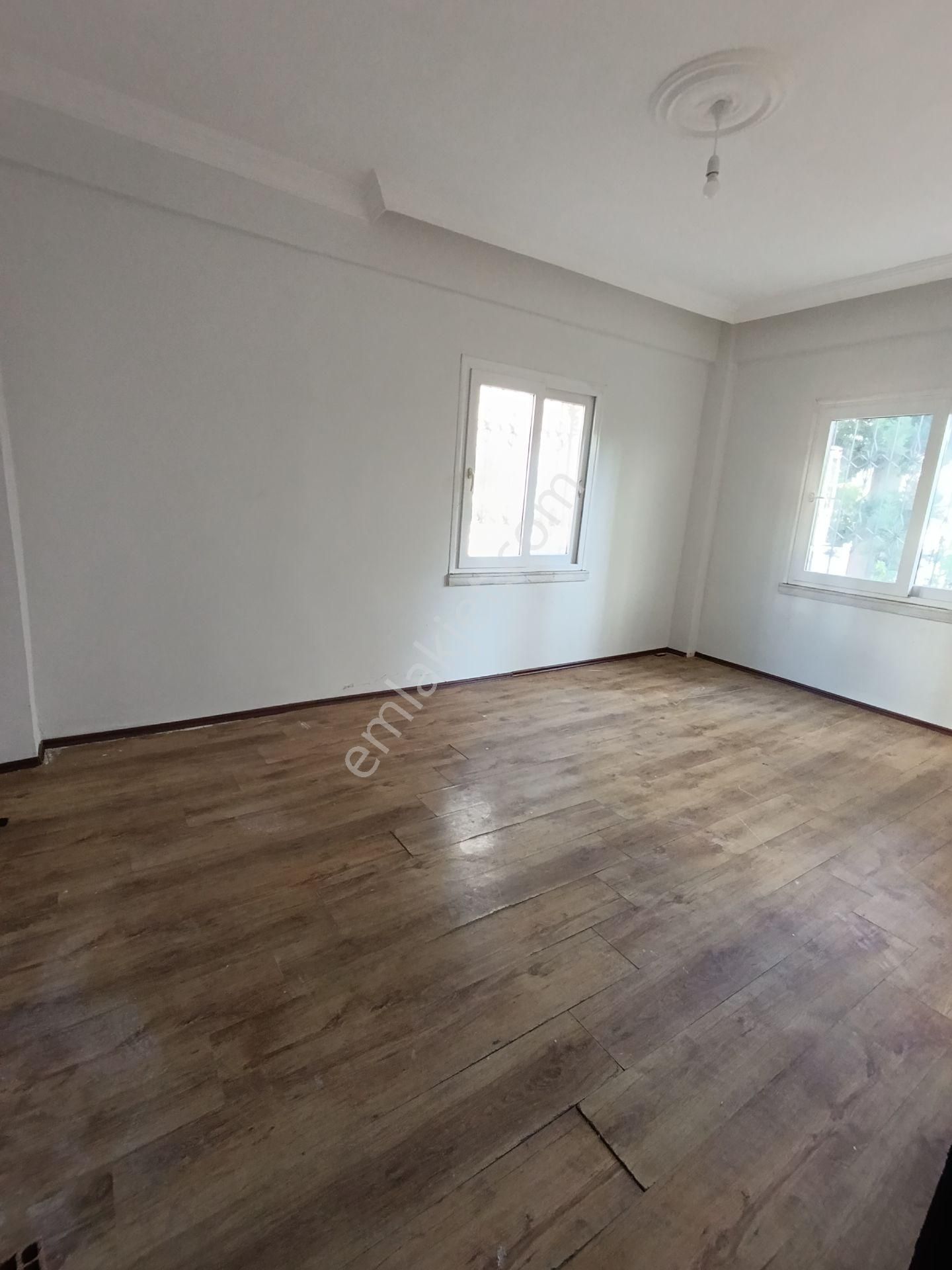 Menderes Mah. Site İçerisinde Satılık Dublex ( Villa ) - Görsel 2