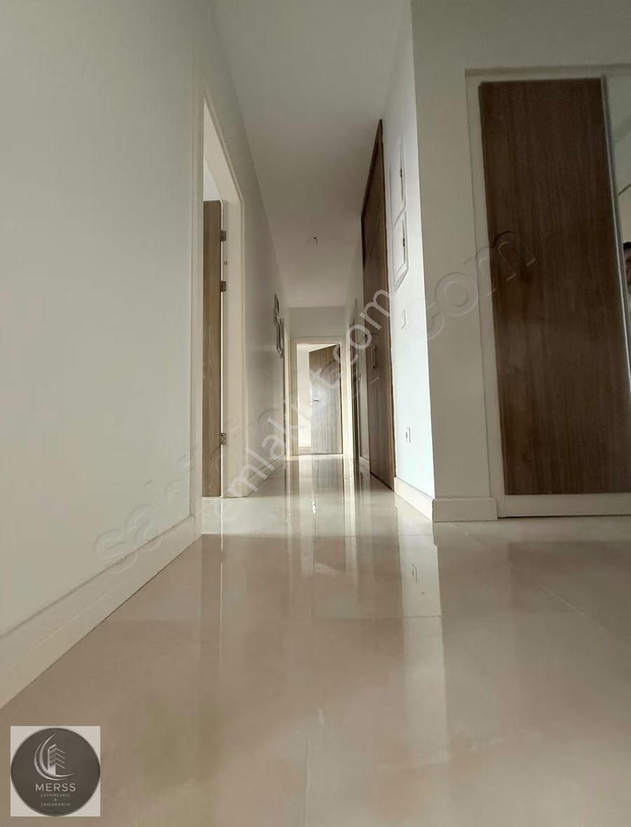 Sultanbeyli Suryapı İlkbaharda 120 M2 Kapalı Mutfak 2+1 Daire - Görsel 6