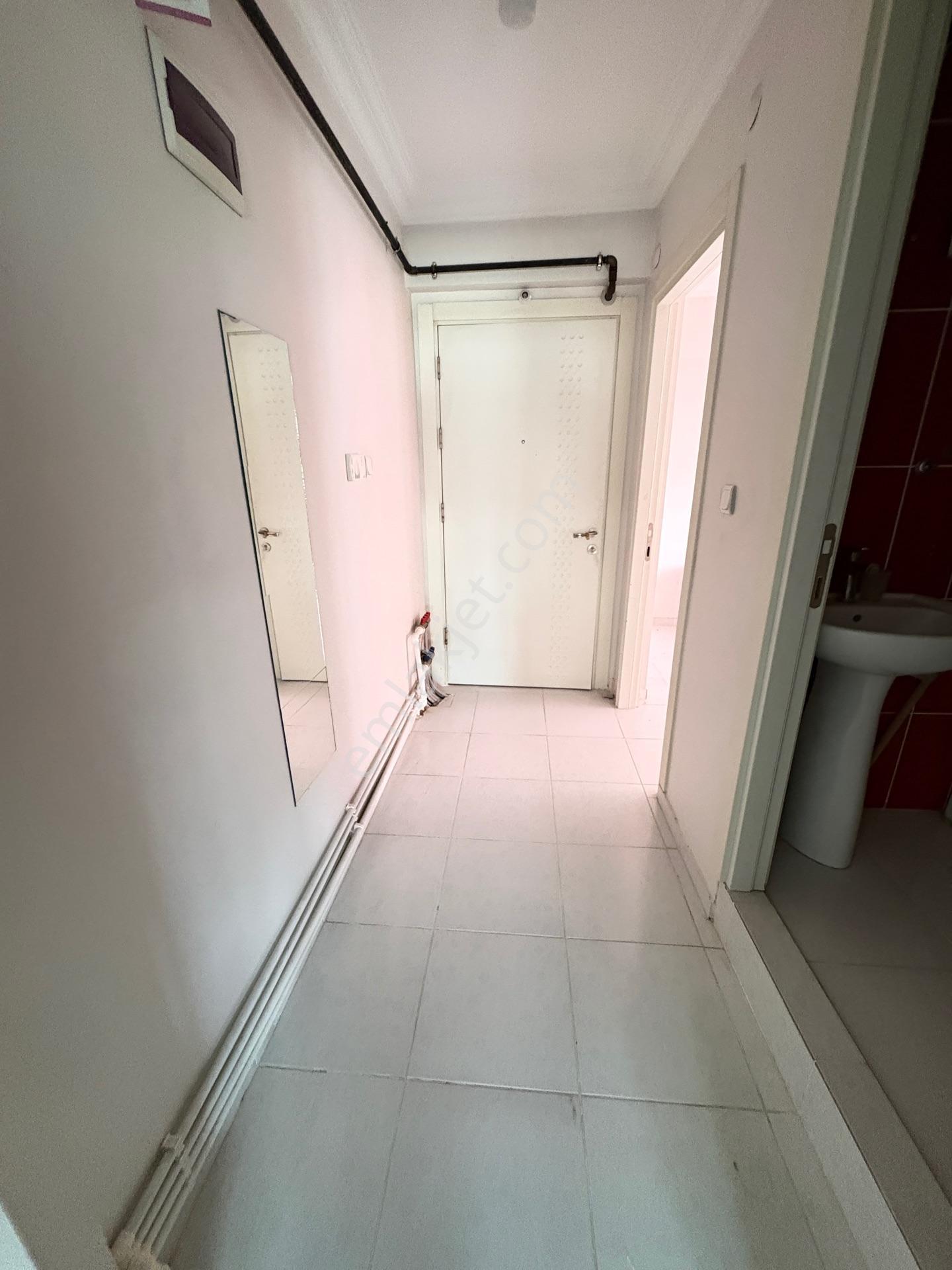 Marmara'dan Kocasinan'da 1+1 Geniş Kiralık Daire - Görsel 6