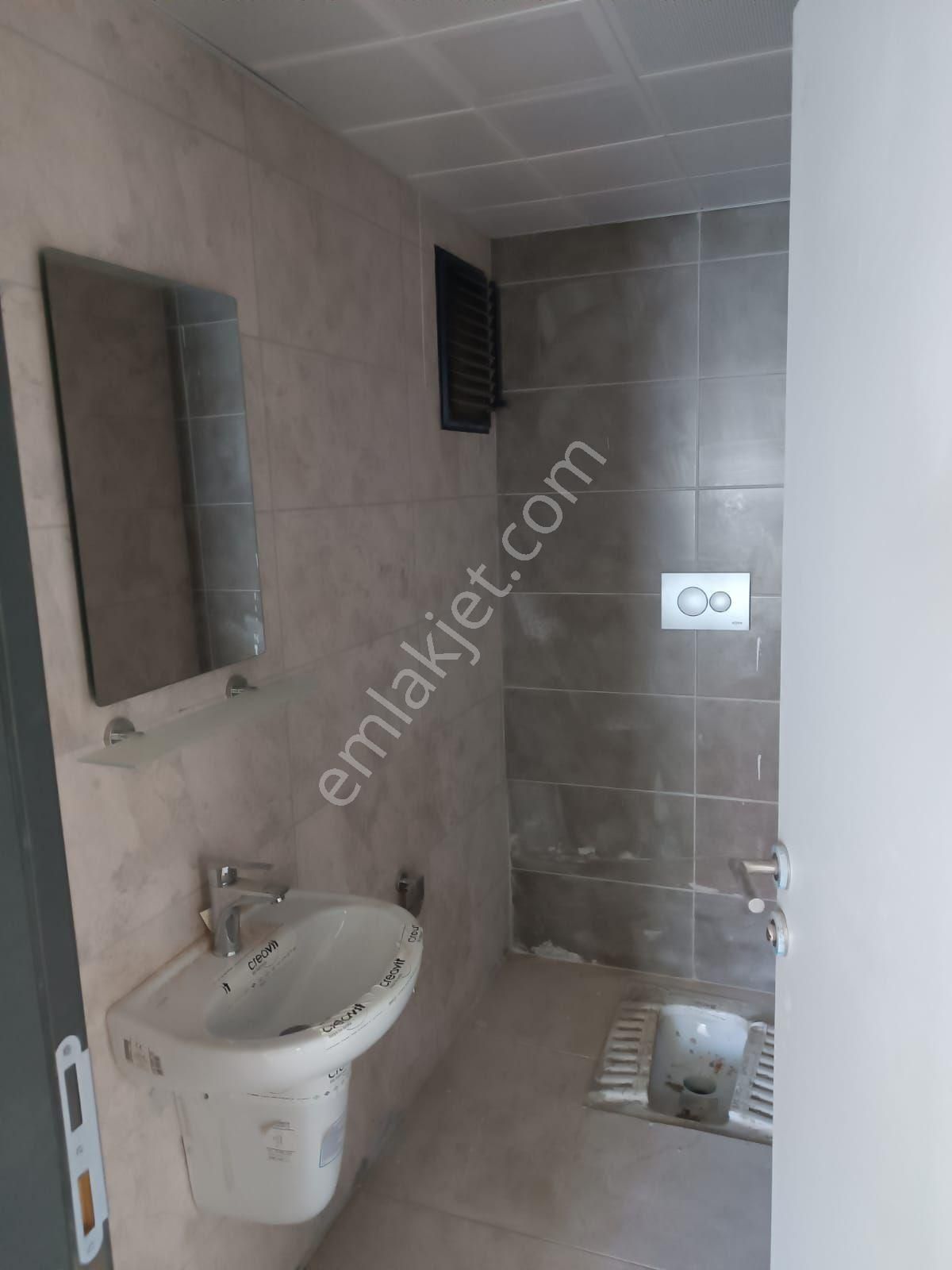 Hatay Antakya Dikmece 6 Bölge 5 Etap Kiralık Son Kat Daire Anna Cadde Üzerinde Hriir - Görsel 13