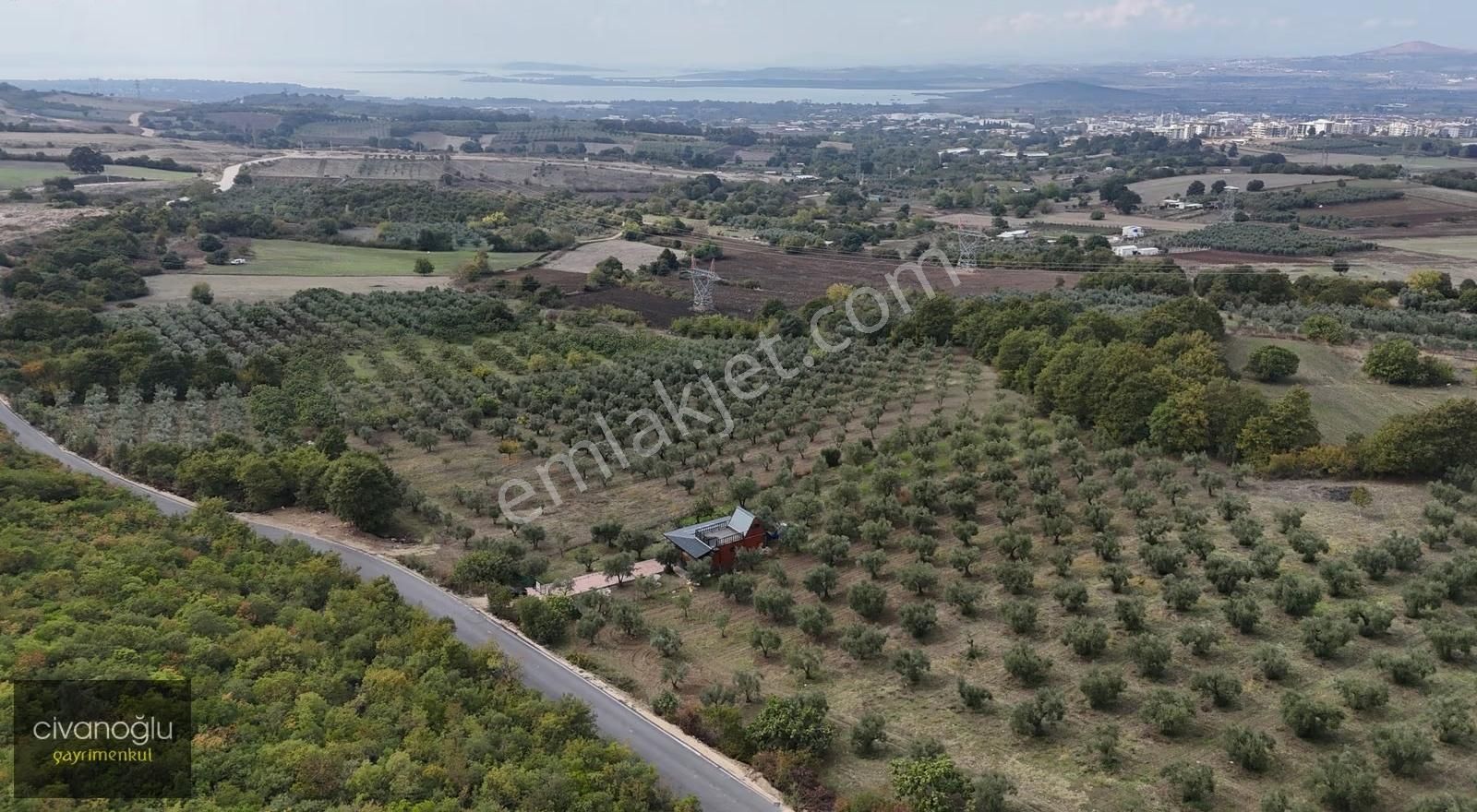 Nilüfer Akçalar Mahallesinde Sanayinin Dibinde Göl Manzaralı Bhç - Görsel 13