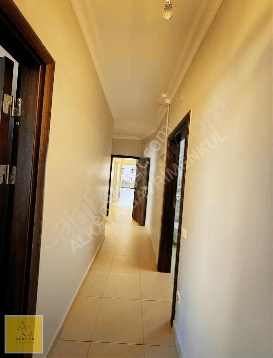 Caddebostan Sahil'de Satılık 3+1 Balkonlu 100m2 Net Boş Daire - Görsel 10